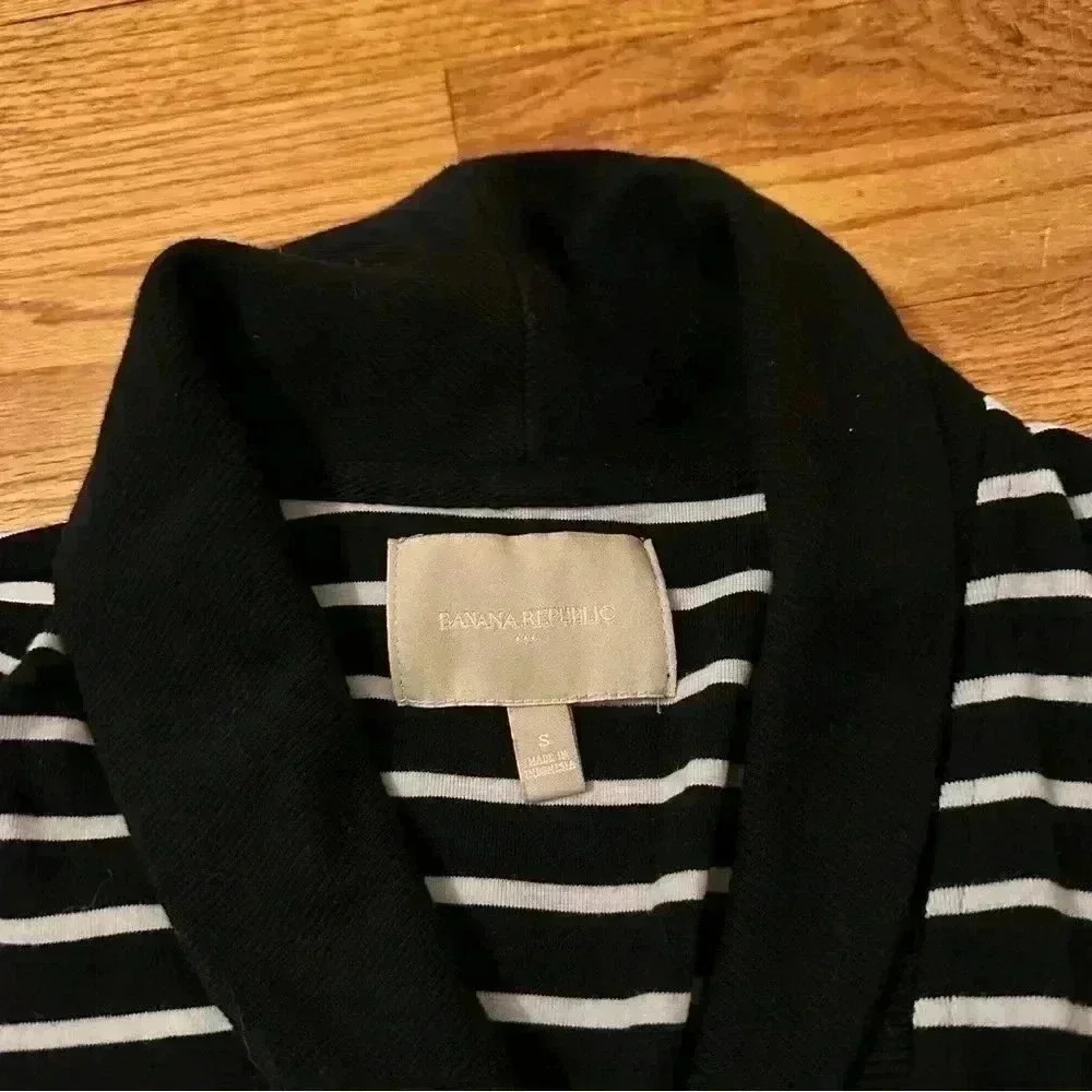 Banana Republic Black White Striped Shirt Women S - Picture 7 of 9